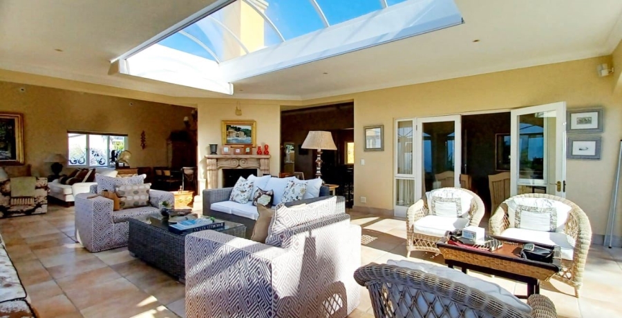 To Let 5 Bedroom Property for Rent in Lower Robberg Western Cape